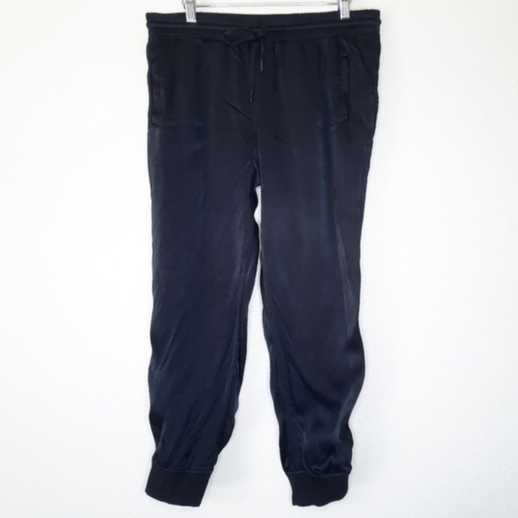 Revolve Sanctuary Black Silky Dreamer Jogger M - Picture 2 of 5